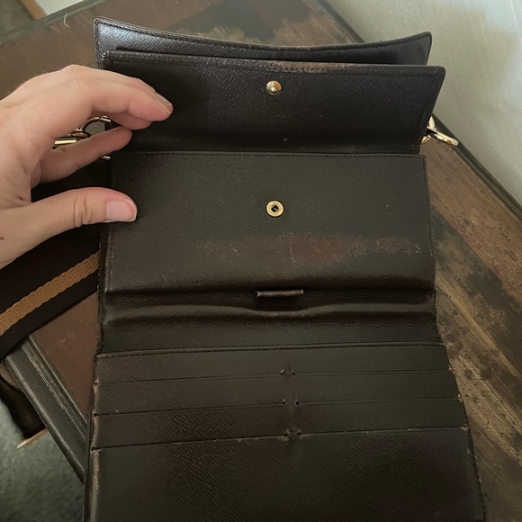 Louis Vuitton Damier Ebene Wallet (With Crossbody Attachments) - Picture 3 of 15